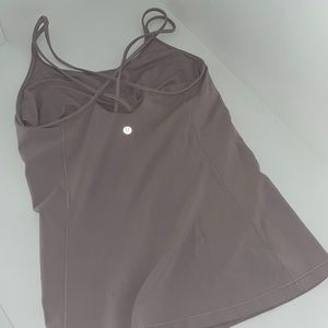 Lavender lulu lemon top